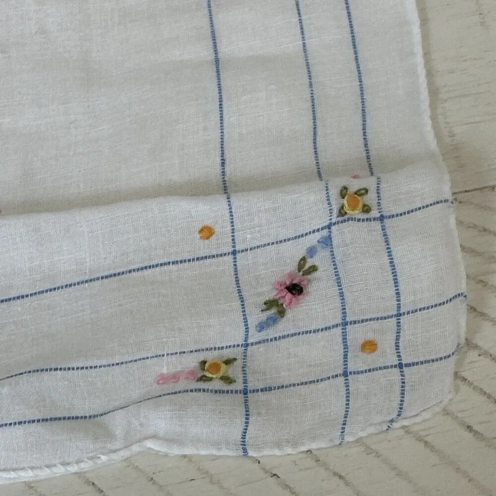 Vintage Hankie Floral Embroidered Lot Of 3 Ladies Handkerchief Victorian‎ Womens